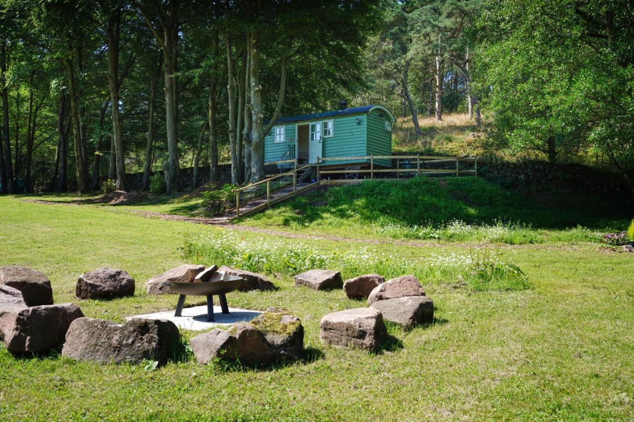 Affittacamere Lavender Retreat With Private Hot Tub Upper Hulme Esterno foto