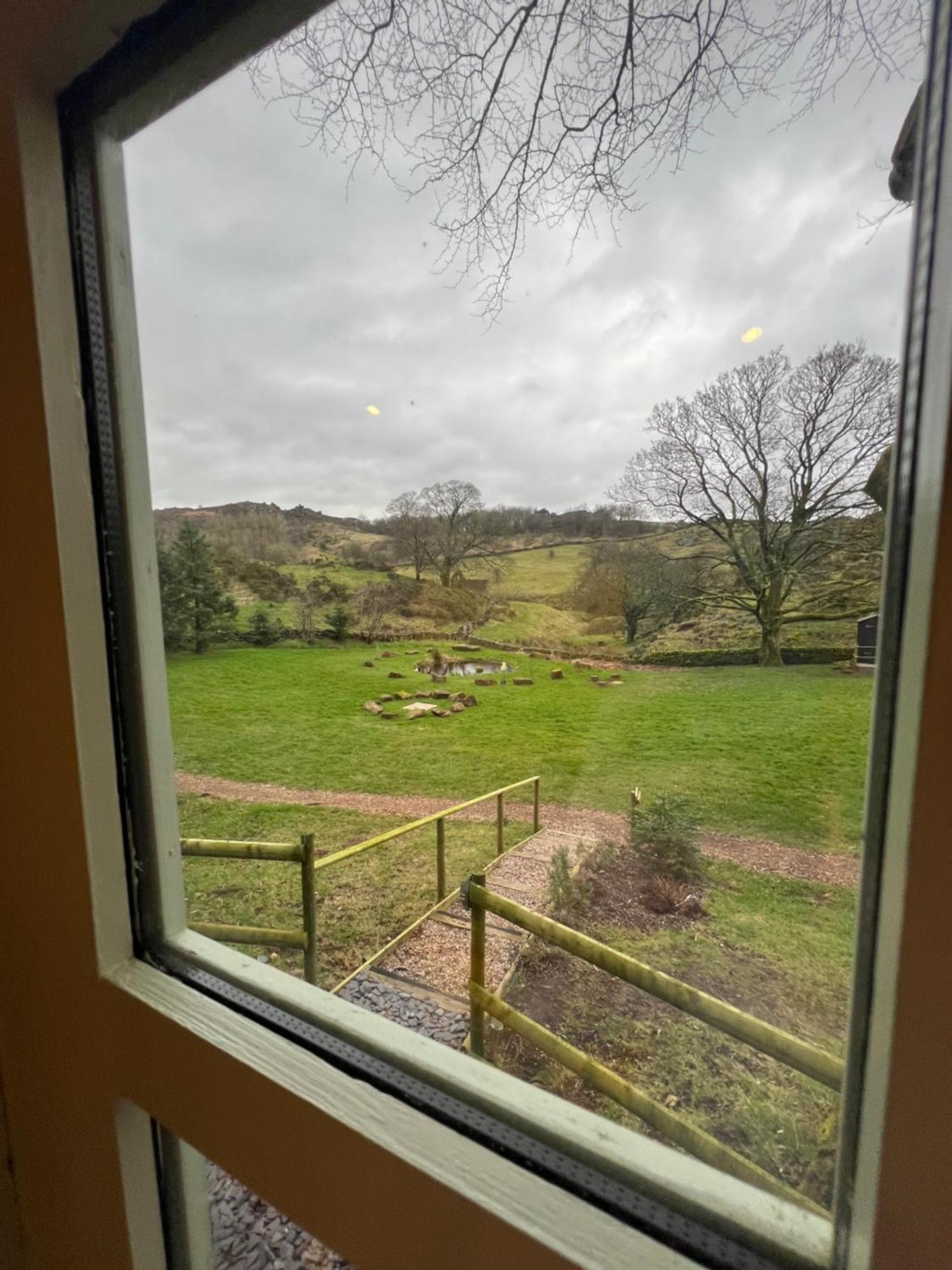 Affittacamere Lavender Retreat With Private Hot Tub Upper Hulme Esterno foto
